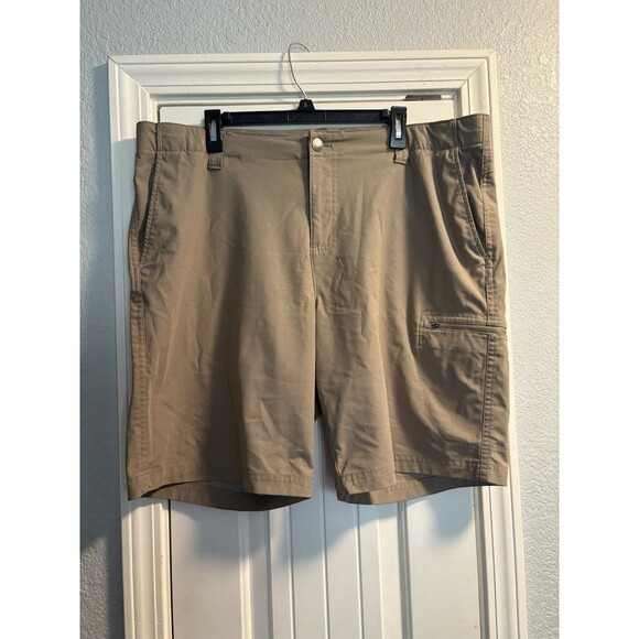 ZeroXposur Shorts Men's 40 Oak Khaki Travel Series Pockets Hiking 9.5" Inseam - Picture 1 of 8